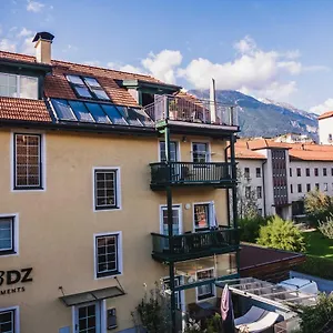 Riedz Innsbruck- Zentrales Apartmenthaus Mit Grüner Oase Apartment